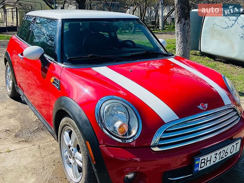 Хетчбек MINI Cooper 2010 в Доброславі