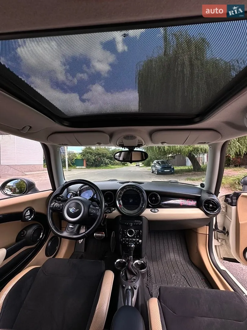 2010 MINI Clubman - мініатюра 2