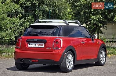 Хетчбек MINI Cooper 2016 в Хмельницькому