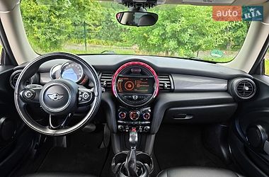 Хетчбек MINI Cooper 2016 в Хмельницькому