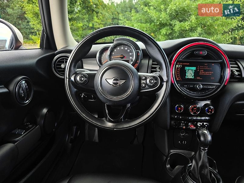 Хетчбек MINI Cooper 2016 в Хмельницькому