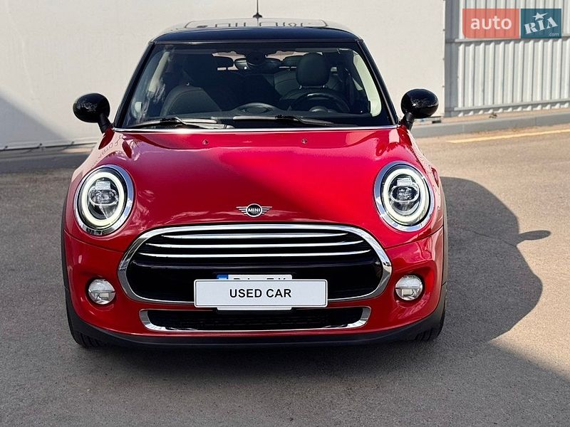 Хэтчбек MINI Cooper 2019 в Полтаве