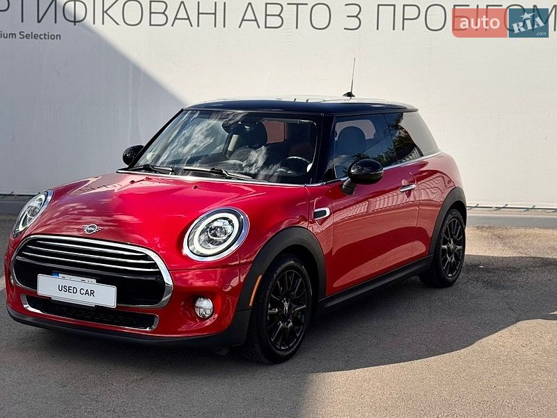 Хэтчбек MINI Cooper 2019 в Полтаве