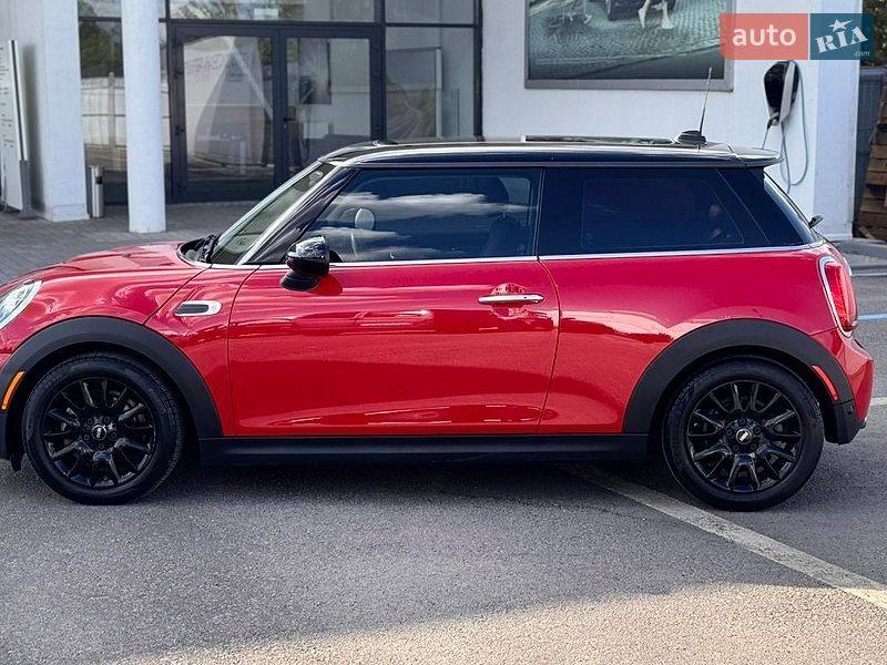 Хэтчбек MINI Cooper 2019 в Полтаве