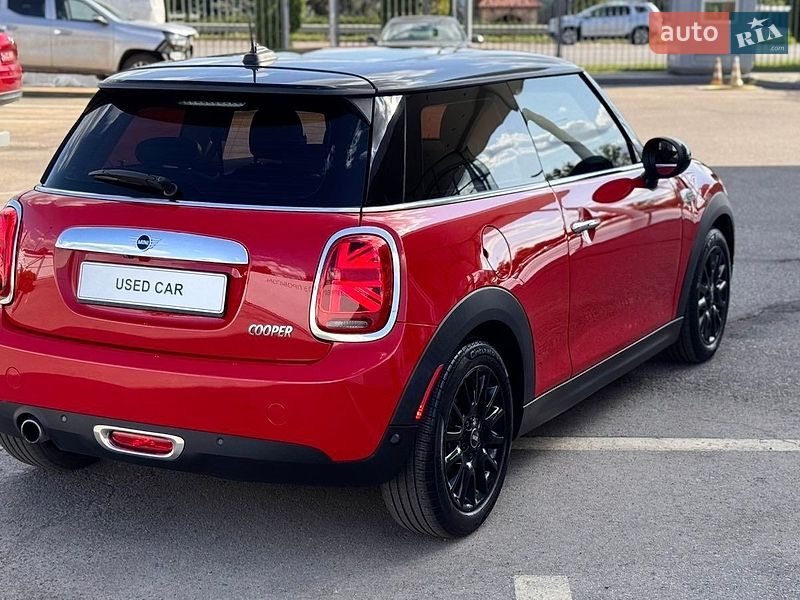 Хэтчбек MINI Cooper 2019 в Полтаве