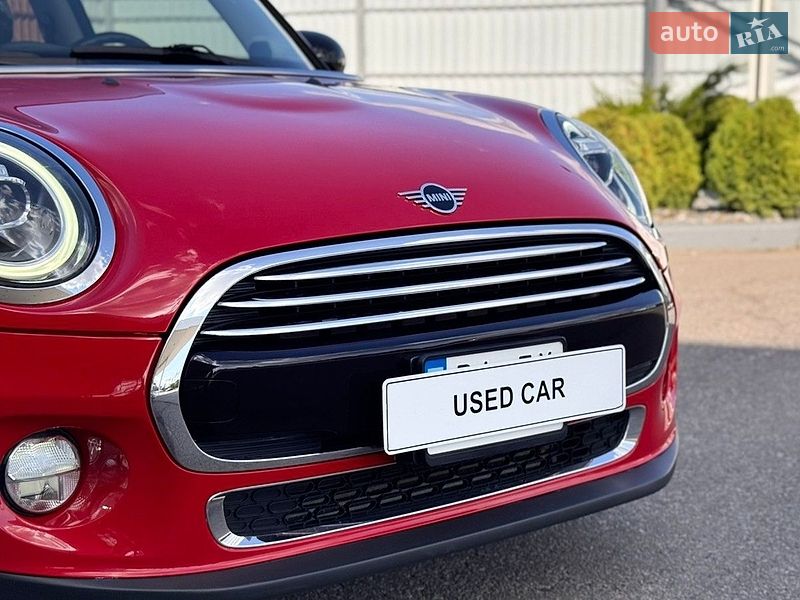 Хэтчбек MINI Cooper 2019 в Полтаве