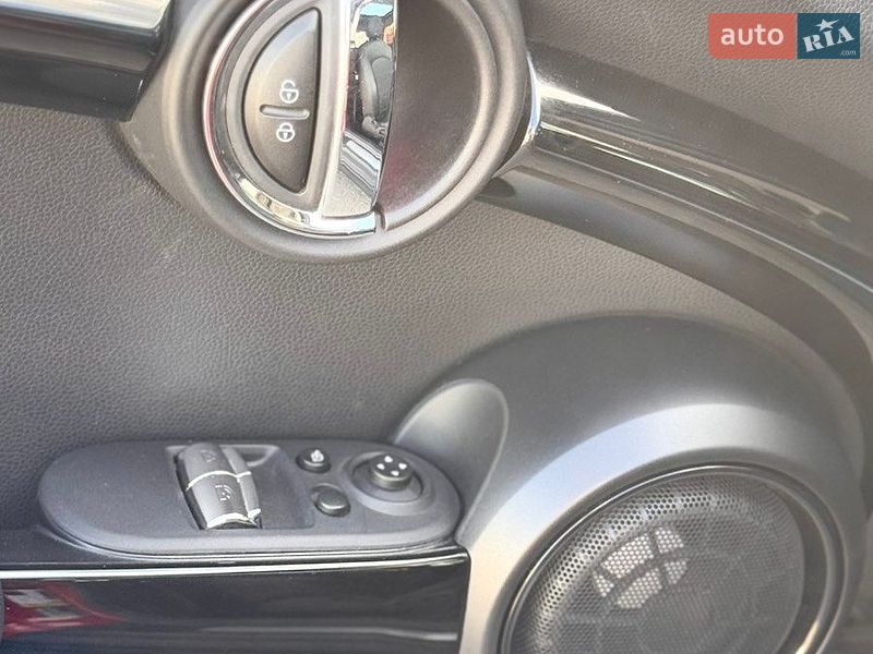 Хэтчбек MINI Cooper 2019 в Полтаве