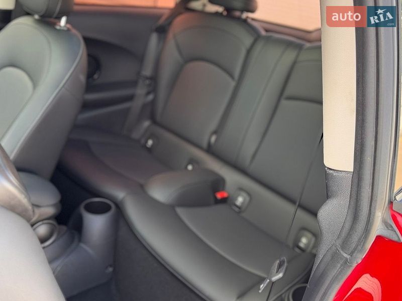 Хэтчбек MINI Cooper 2019 в Полтаве