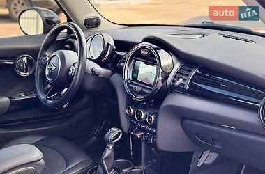 Хэтчбек MINI Cooper 2019 в Полтаве