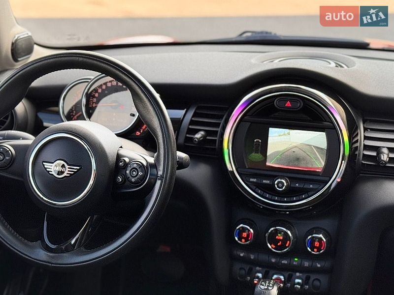 Хэтчбек MINI Cooper 2019 в Полтаве