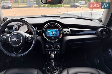 Хэтчбек MINI Cooper 2019 в Полтаве