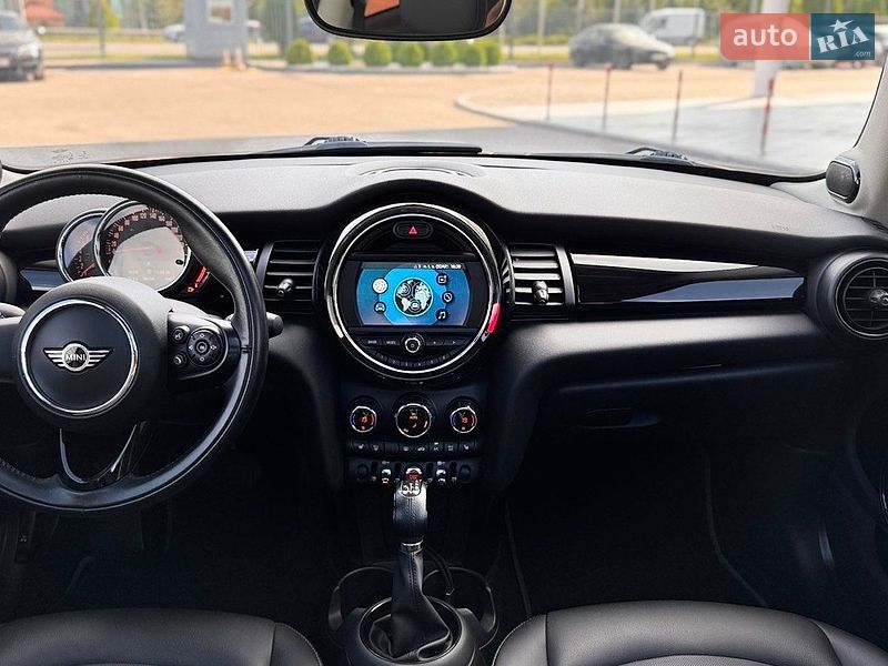Хэтчбек MINI Cooper 2019 в Полтаве