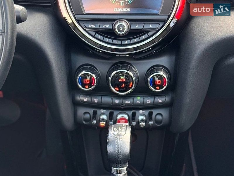 Хэтчбек MINI Cooper 2019 в Полтаве