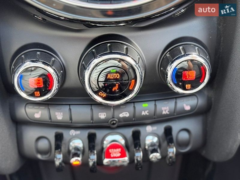 Хэтчбек MINI Cooper 2019 в Полтаве