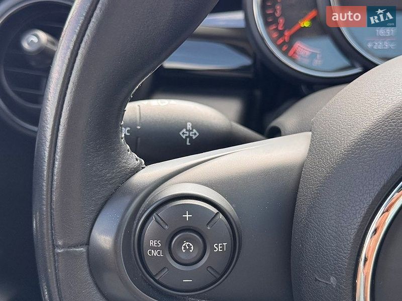 Хэтчбек MINI Cooper 2019 в Полтаве