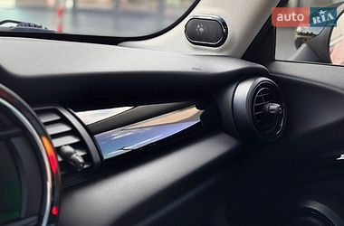 Хэтчбек MINI Cooper 2019 в Полтаве