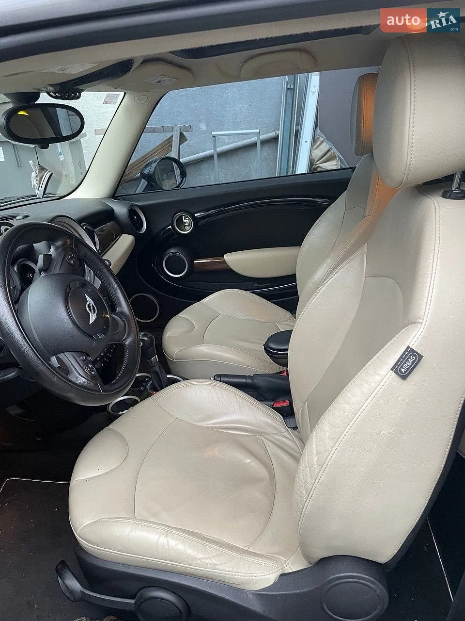 2012 MINI Cooper - мініатюра 8