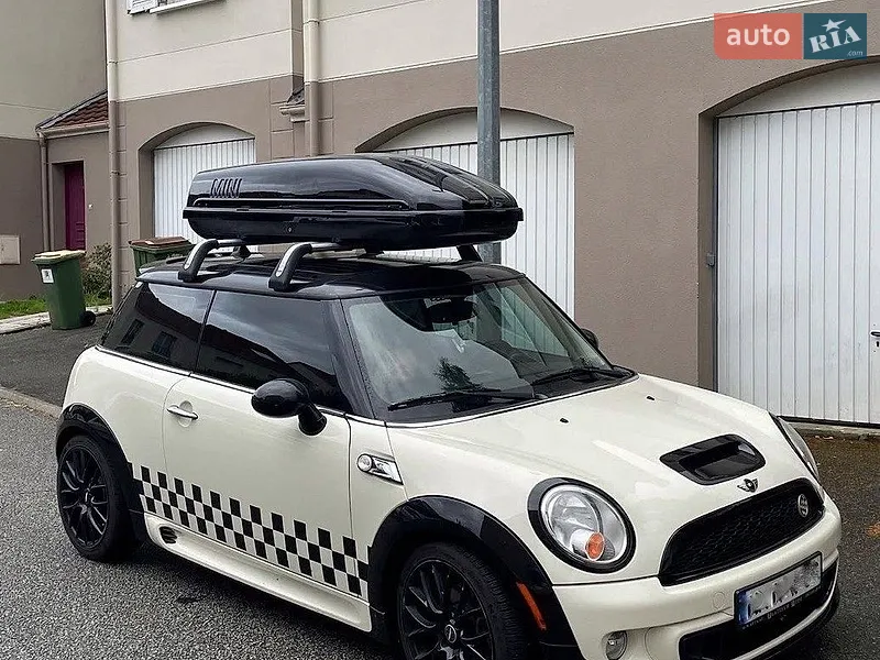 MINI Cooper 2012