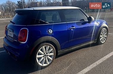 Хэтчбек MINI Cooper 2019 в Киеве