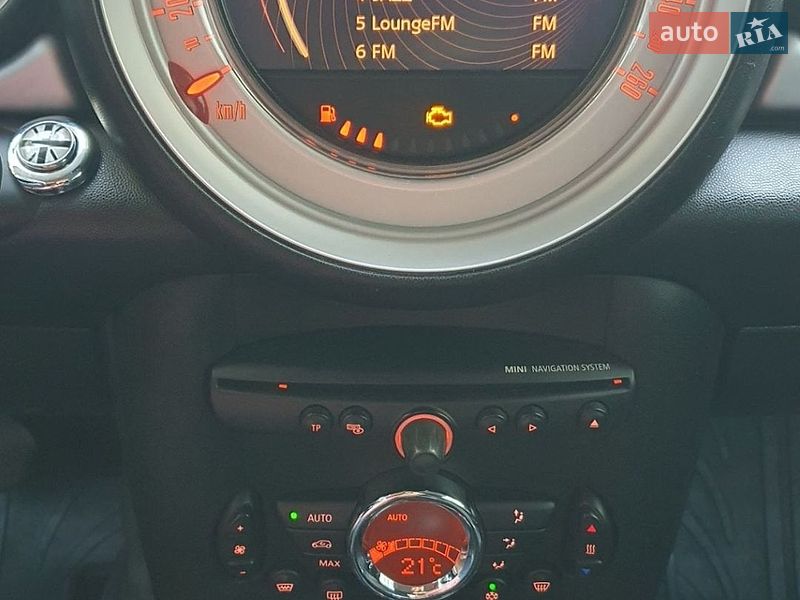 Хэтчбек MINI Cooper 2010 в Киеве