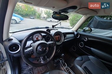 Хэтчбек MINI Cooper 2010 в Киеве
