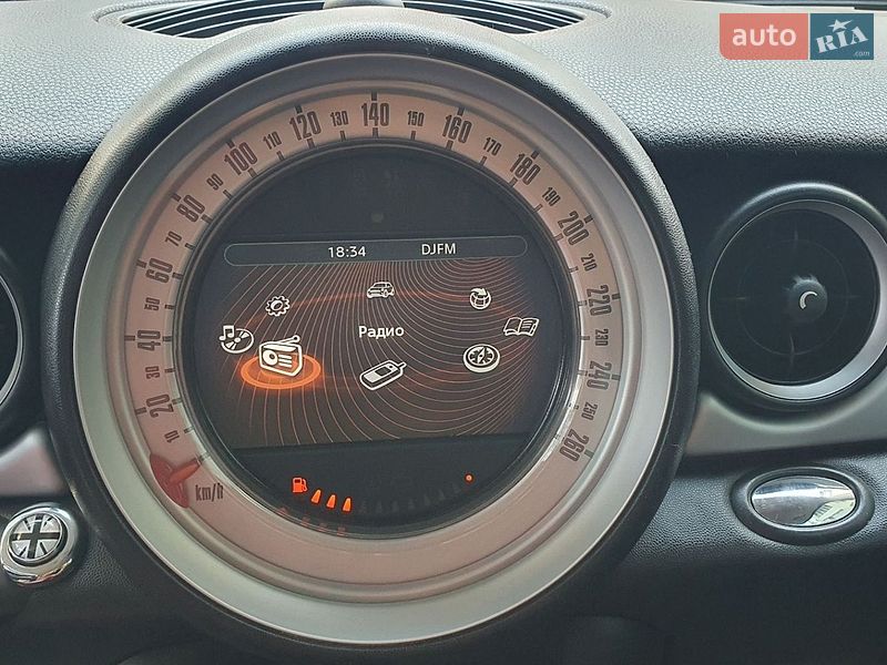 Хэтчбек MINI Cooper 2010 в Киеве