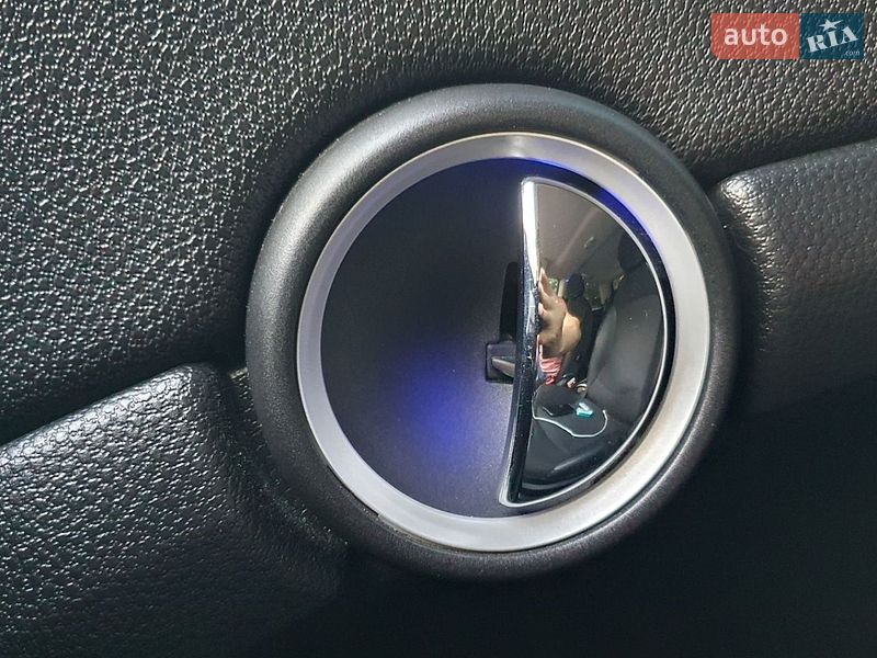 Хэтчбек MINI Cooper 2010 в Киеве