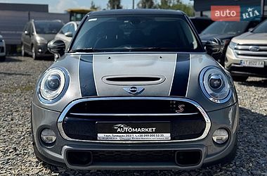 Хэтчбек MINI Cooper 2017 в Ивано-Франковске