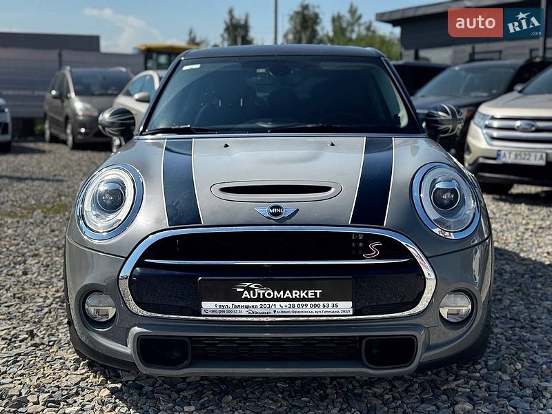 Хэтчбек MINI Cooper 2017 в Ивано-Франковске