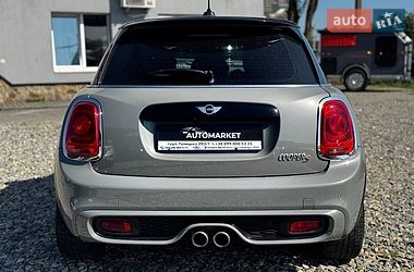 Хэтчбек MINI Cooper 2017 в Ивано-Франковске