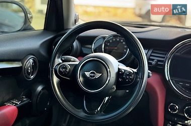 Хэтчбек MINI Cooper 2017 в Ивано-Франковске