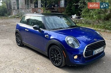 Хэтчбек MINI Cooper 2019 в Львове