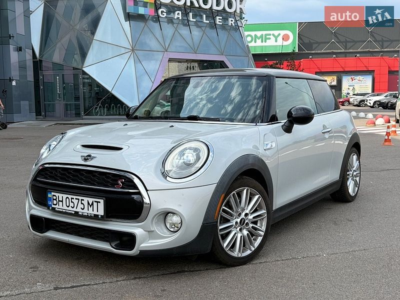 Хетчбек MINI Cooper 2015 в Києві