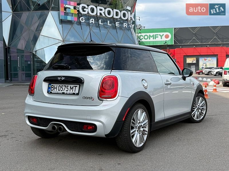Хетчбек MINI Cooper 2015 в Києві