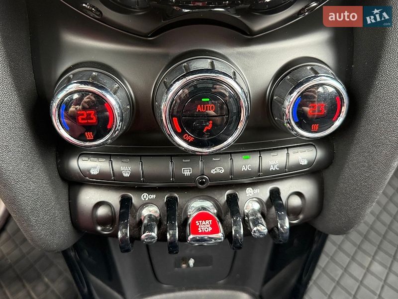 Хетчбек MINI Cooper 2018 в Березенщиній
