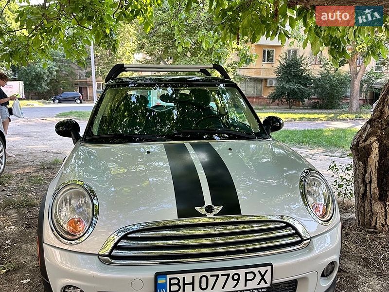 MINI Cooper 2011