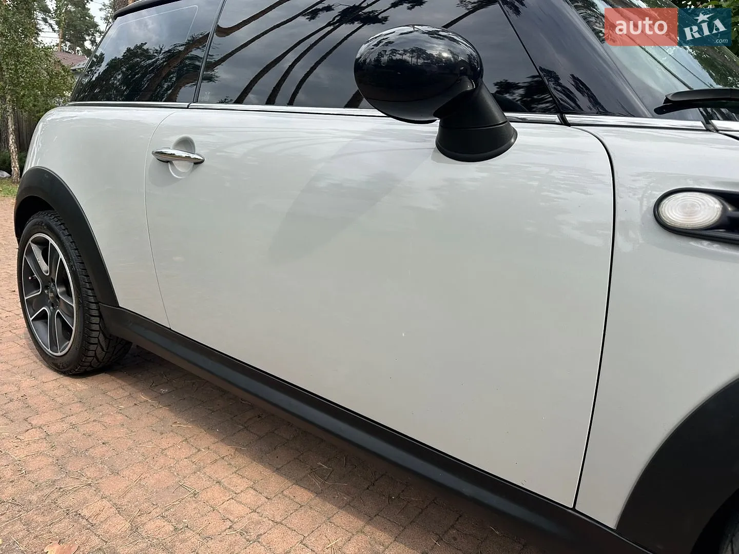 2011 MINI Cooper - мініатюра 29