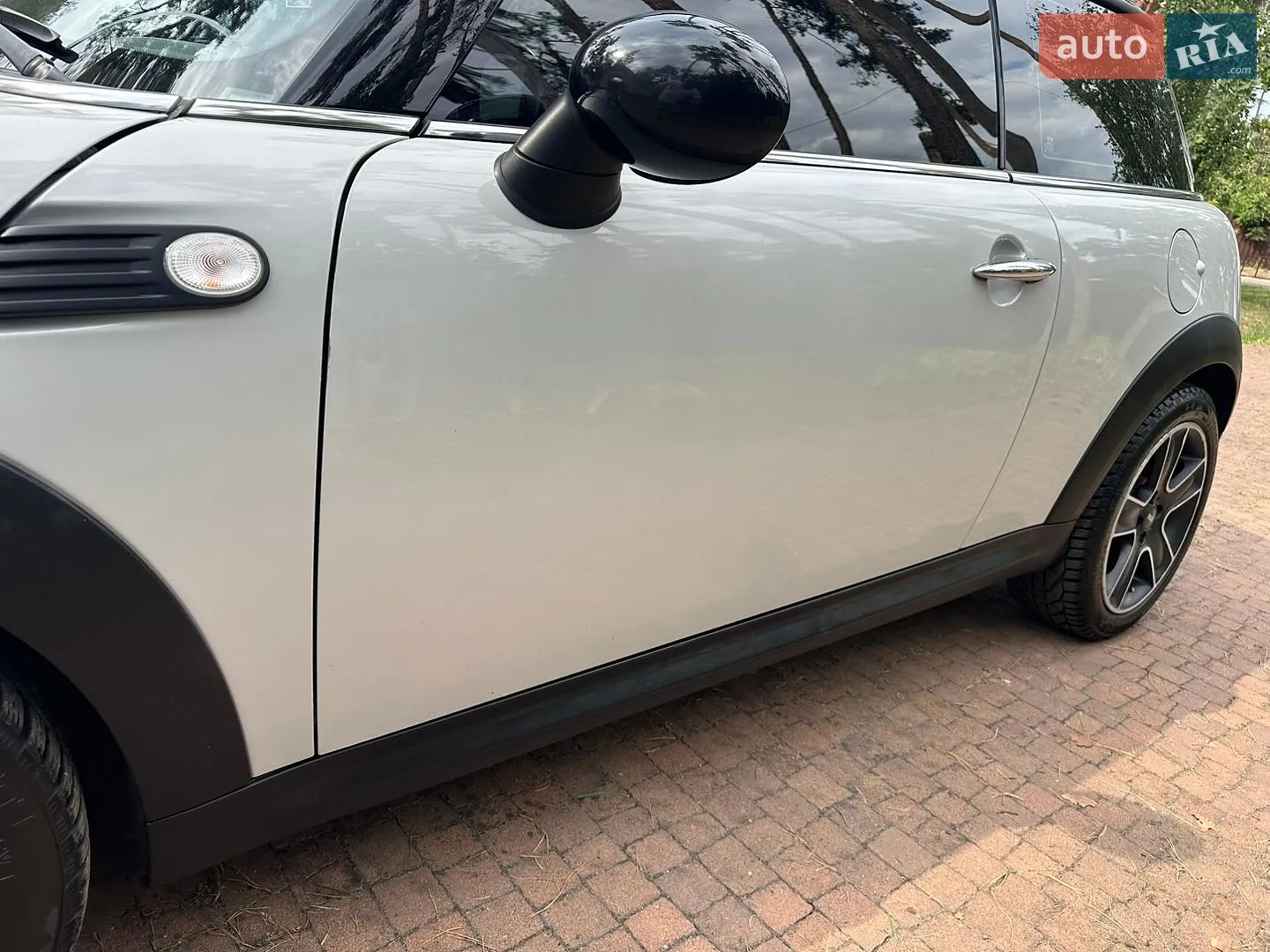 2011 MINI Cooper - мініатюра 37