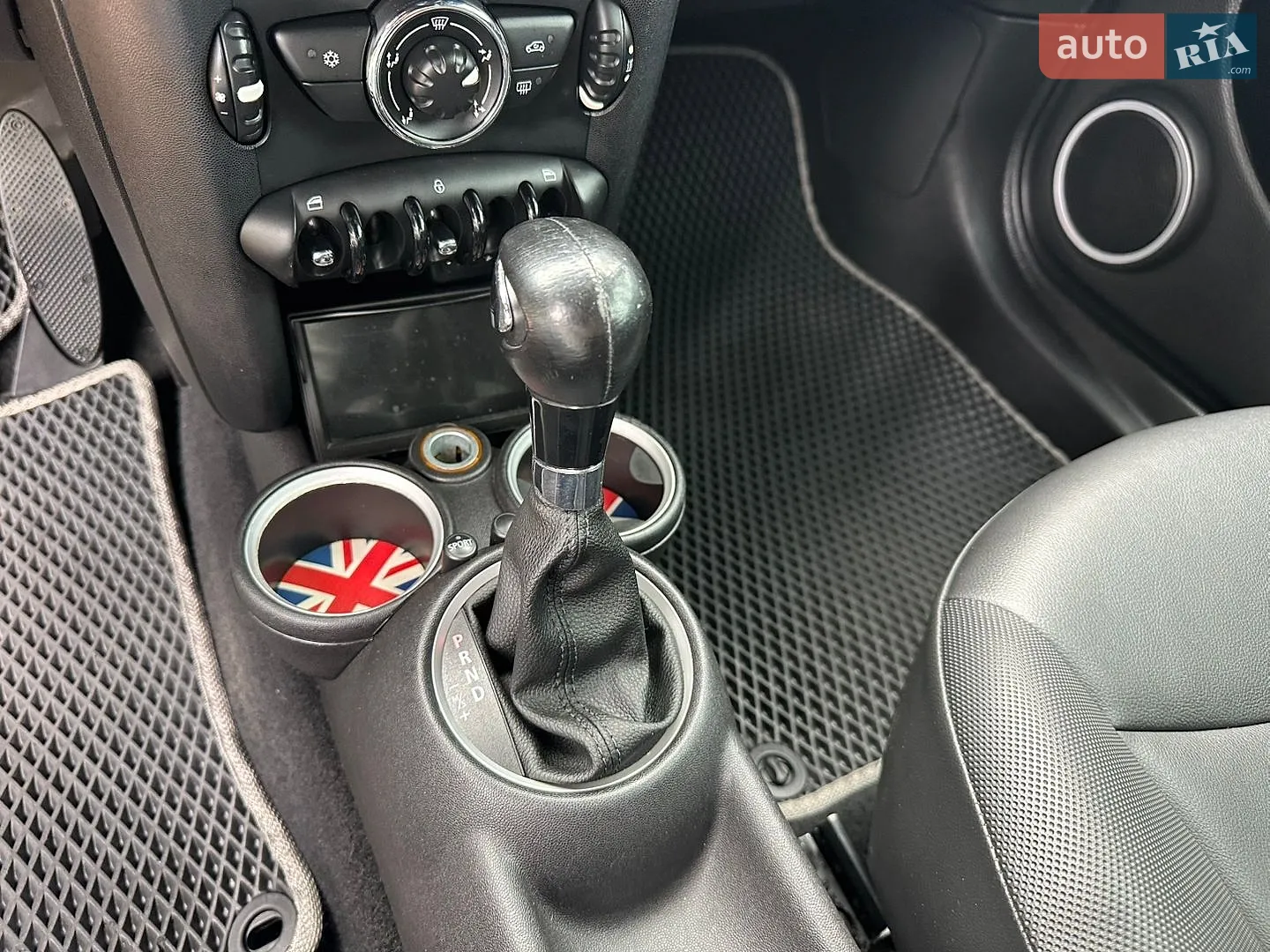 2011 MINI Cooper - мініатюра 73