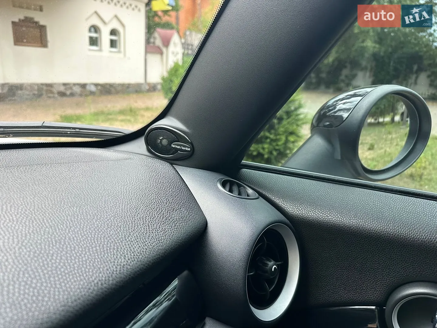 2011 MINI Cooper - мініатюра 82
