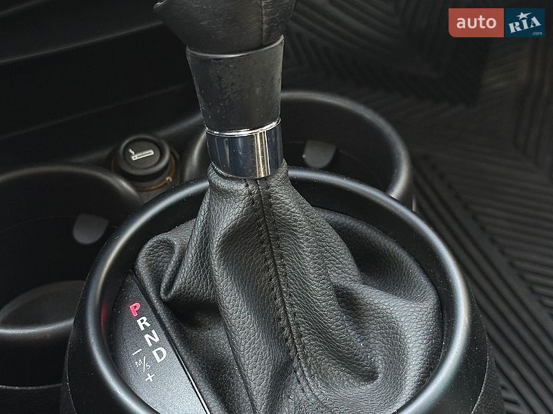 Хэтчбек MINI Cooper 2016 в Белогородке