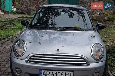 Хетчбек MINI Cooper 2008 в Запоріжжі Хетчбек MINI Cooper 2008 в Запоріжжі