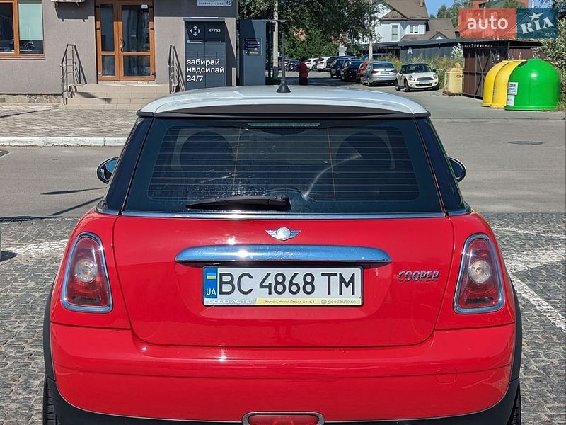Хетчбек MINI Cooper 2010 в Києві