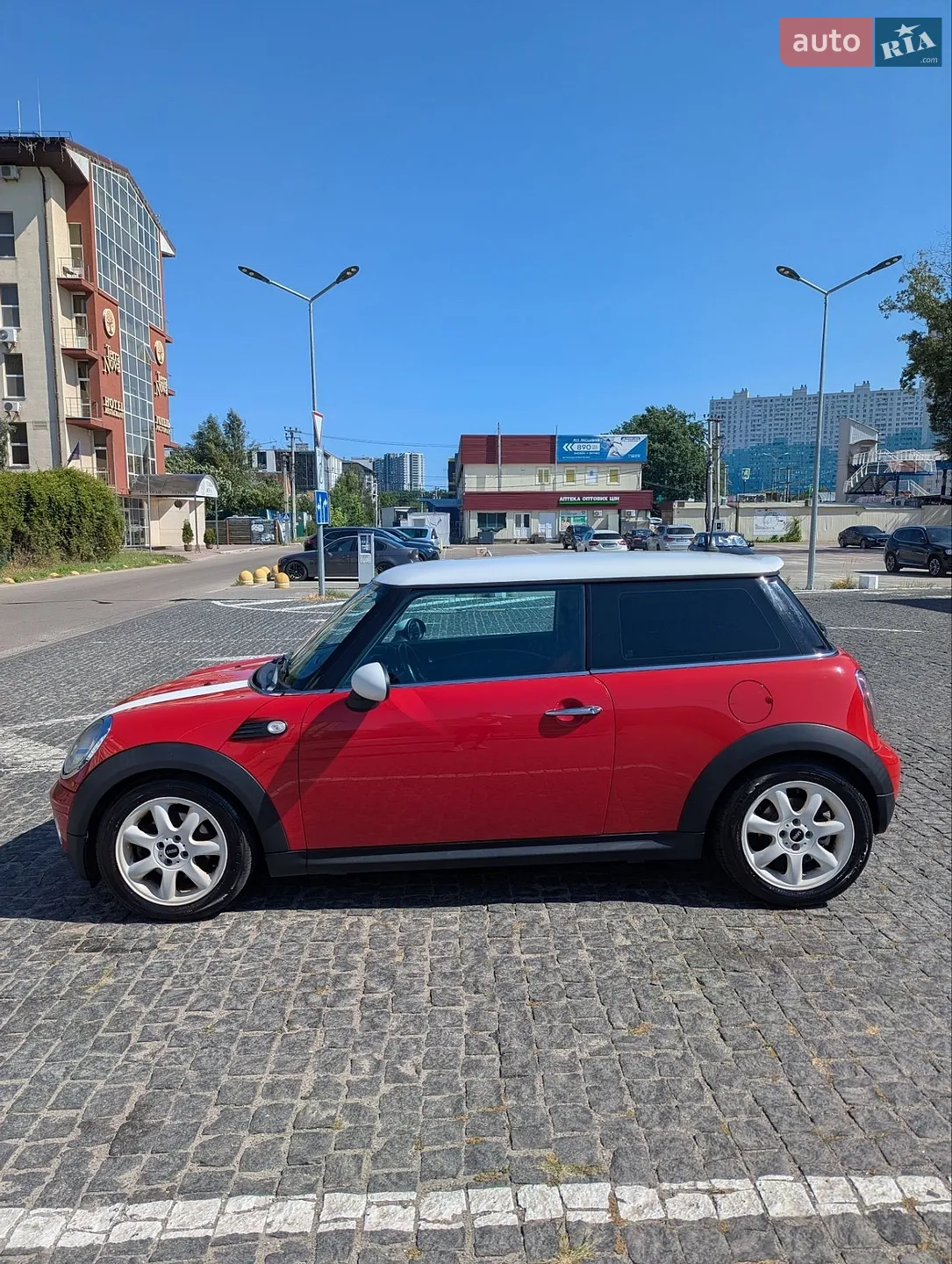 2010 MINI Cooper - мініатюра 8