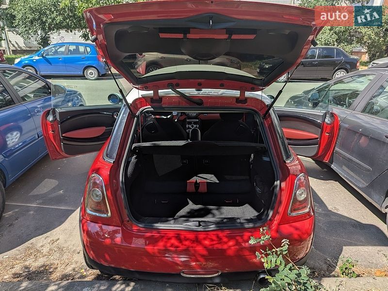 Хетчбек MINI Cooper 2010 в Києві