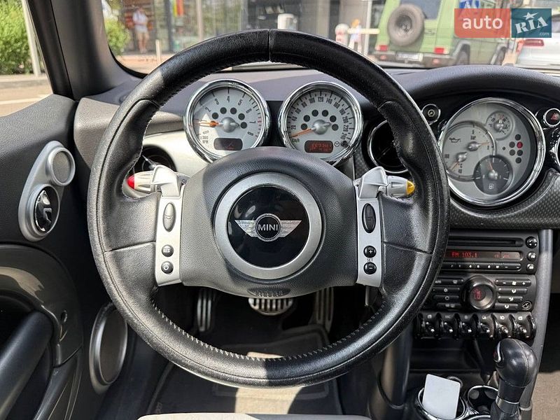 Хэтчбек MINI Cooper 2005 в Киеве