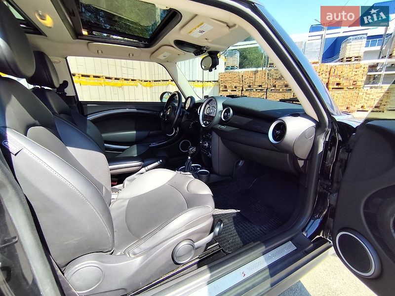 Хетчбек MINI Cooper 2013 в Дніпрі