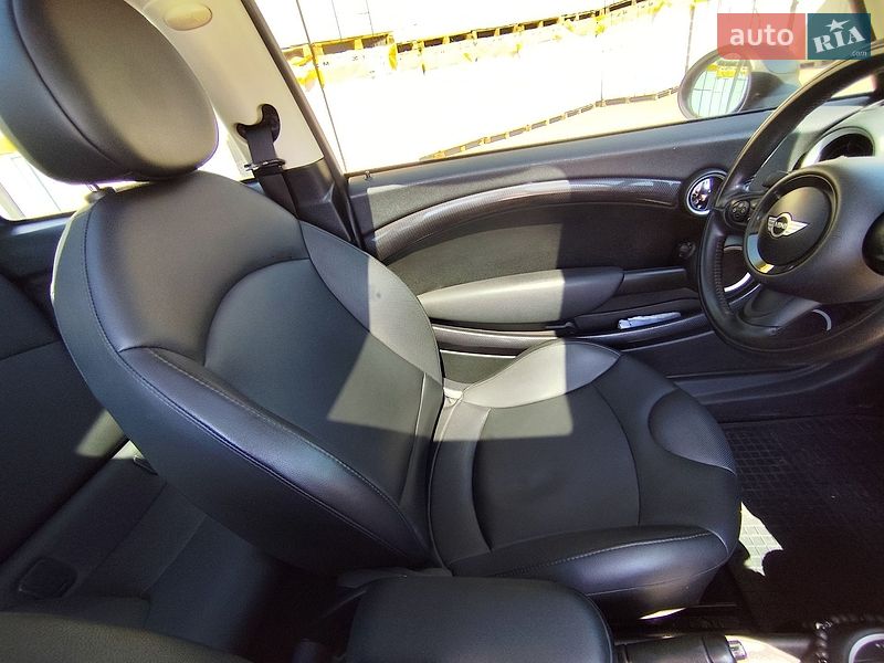 Хетчбек MINI Cooper 2013 в Дніпрі