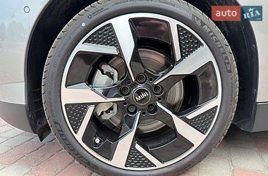 Хэтчбек MINI Cooper 2024 в Львове