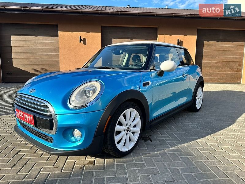 Хетчбек MINI Cooper 2017 в Вараші